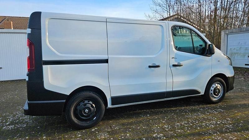 Gebraucht Renault Trafic 125 PS (91 kW) 2019 Weiß Van / Kleinbus