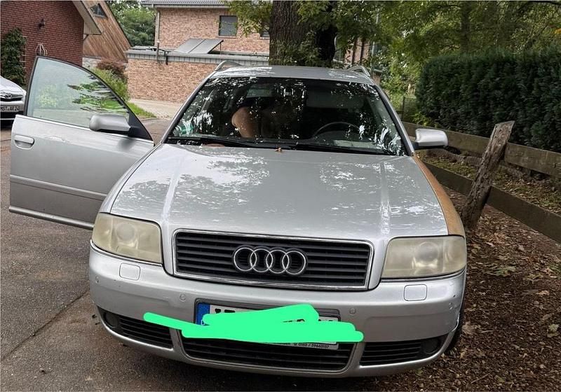 Grau Gebraucht 2004 Audi A6 Comfort Kombi | 550 € (Superpreis) - Bild 1/4