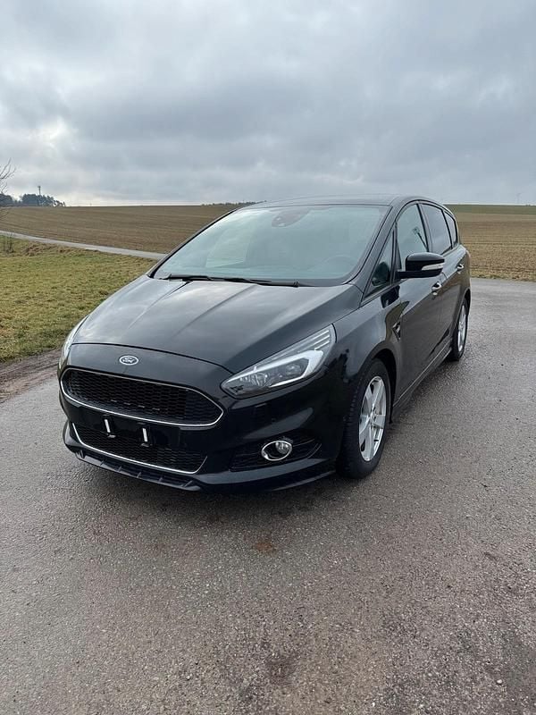 Gebraucht Ford S-MAX ST-Line 241 PS (177 kW) 2018 Schwarz Van / Kleinbus