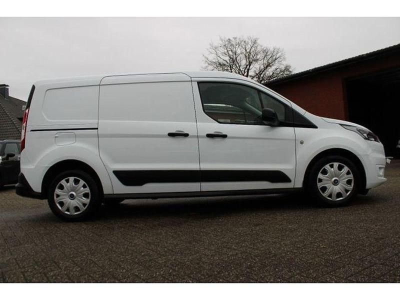 Gebraucht Ford Transit Trend 101 PS (74 kW) 2022 Frostweiß Van