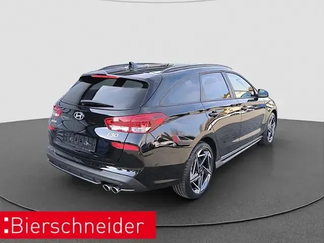 Neu Hyundai i30 N Line 140 PS (102 kW) 2025 Schwarz Kombi
