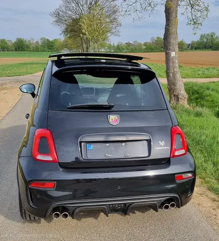 Gebraucht Abarth 595 Competizione 179 PS (131 kW) 2019 Schwarz Kleinwagen