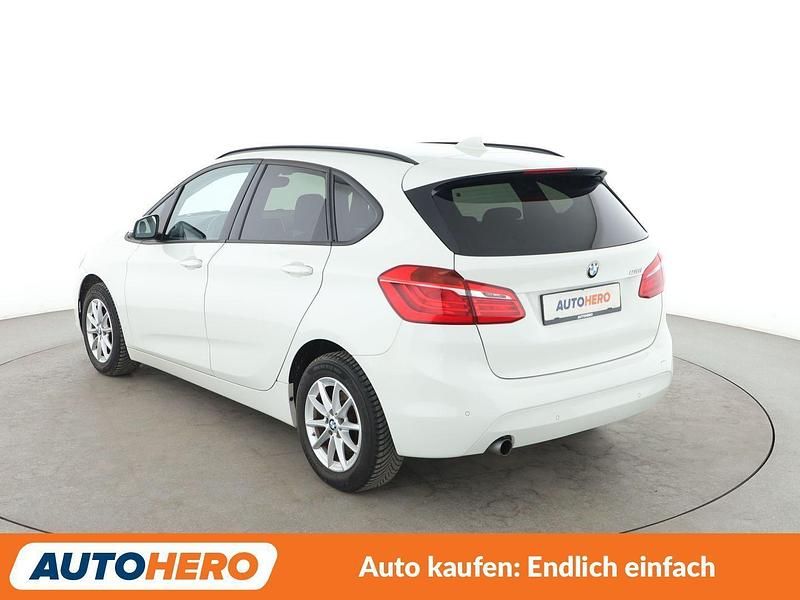 Gebraucht BMW 216 Active Tourer Advantage 102 PS (75 kW) 2016 Weiß Van / Kleinbus