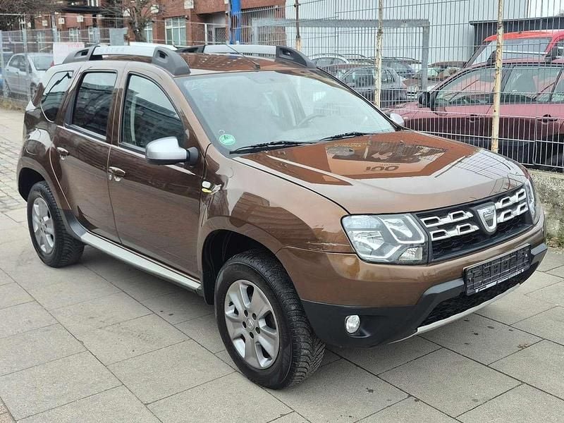 Gebraucht Dacia Duster Basis 105 PS (77 kW) 2014 Braun SUV