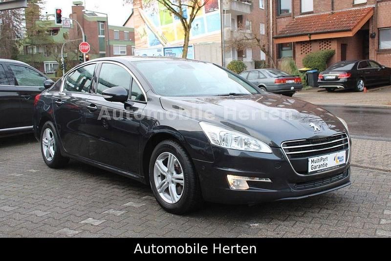 Gebraucht Peugeot 508 Active 156 PS (114 kW) 2011 Schwarz Limousine