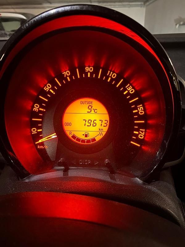 Gebraucht Peugeot 108 69 PS (50 kW) 2018 Weiß Kleinwagen