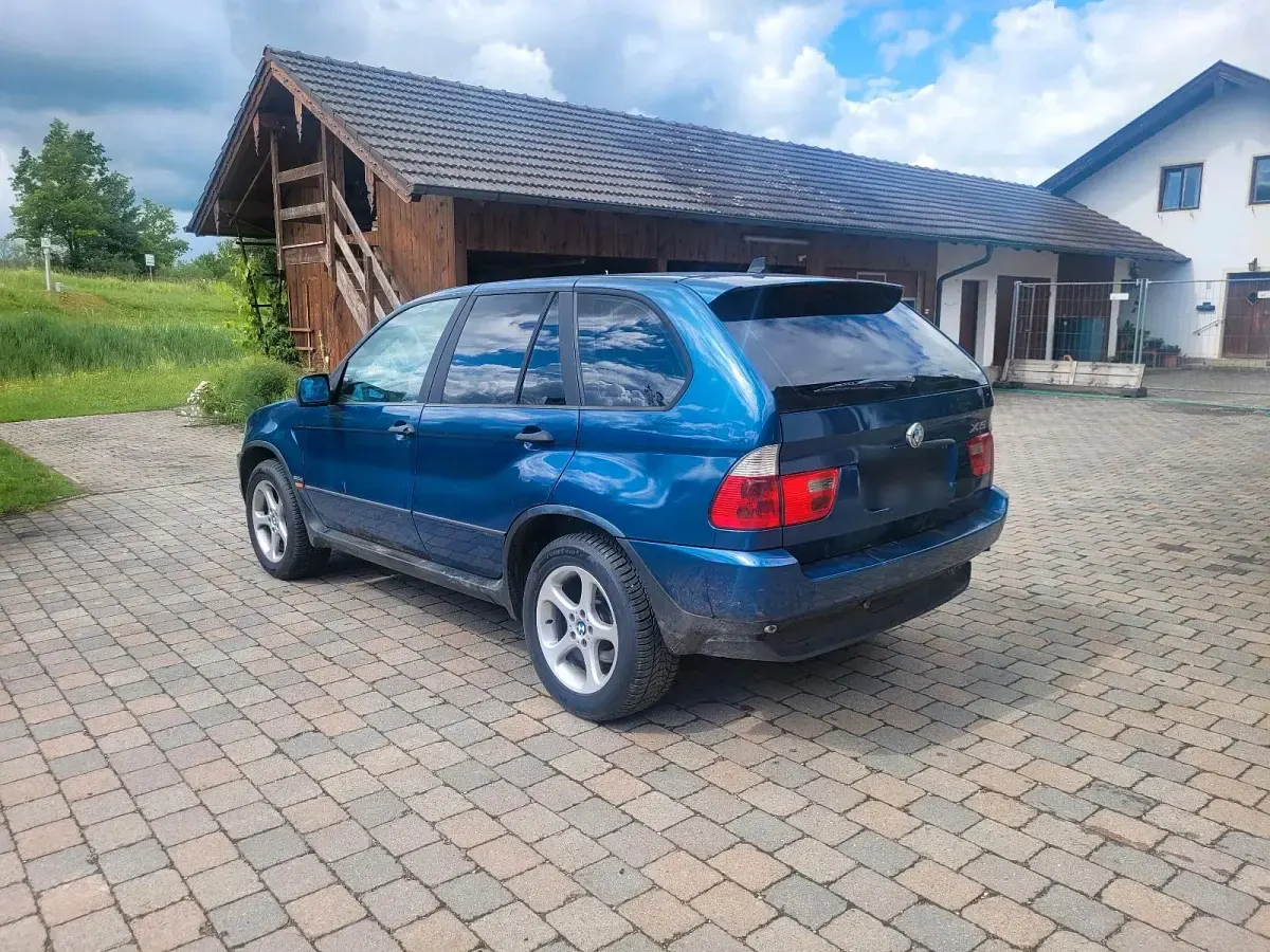 Gebraucht BMW X5 184 PS (135 kW) 2002 Blau SUV