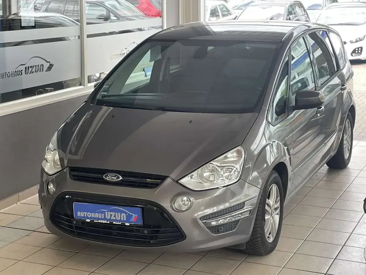 Gebraucht Ford S-MAX S 163 PS (119 kW) 2013 Grau Van / Kleinbus