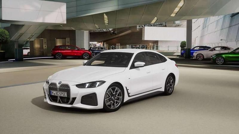 Neu BMW i4 Performance 250 kW (340 PS) 2026 Alpinweiß Limousine