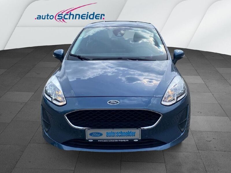 Gebraucht Ford Fiesta 95 PS (69 kW) 2021 Chromablau metallic (metallic) Kleinwagen