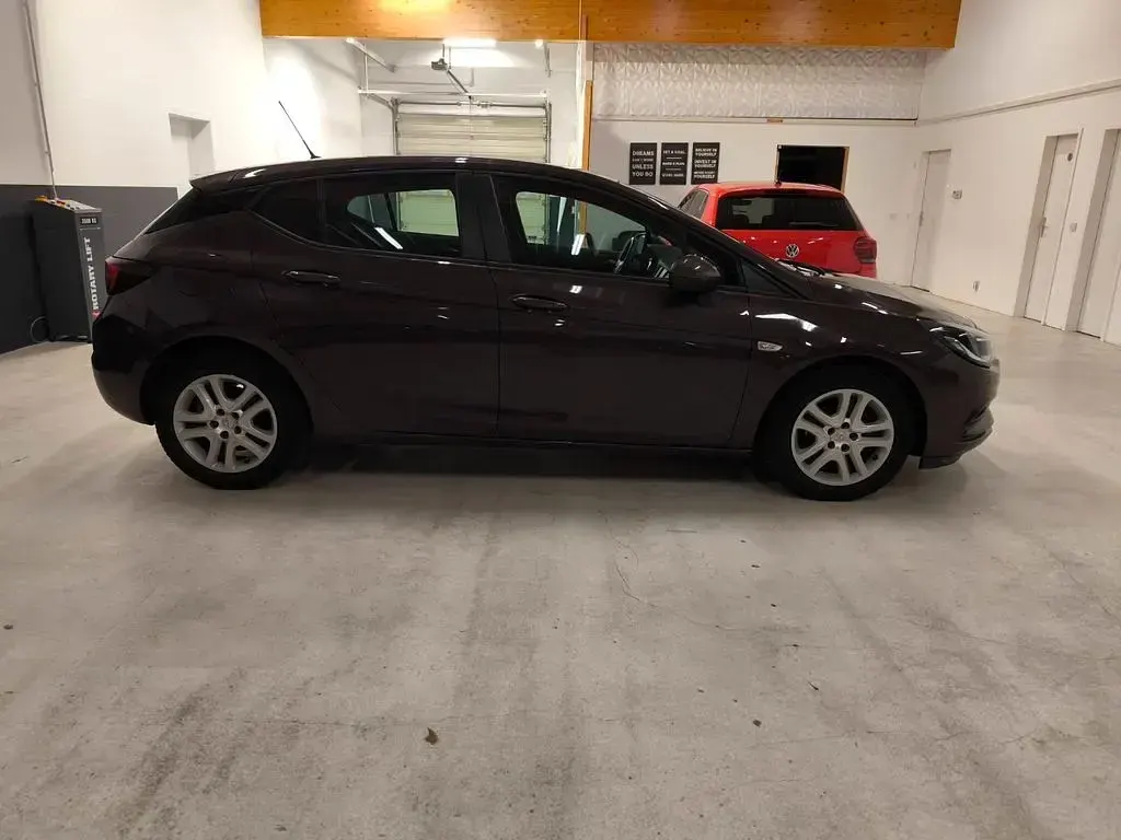Gebraucht Opel Astra S 125 PS (91 kW) 2017 Braun Limousine