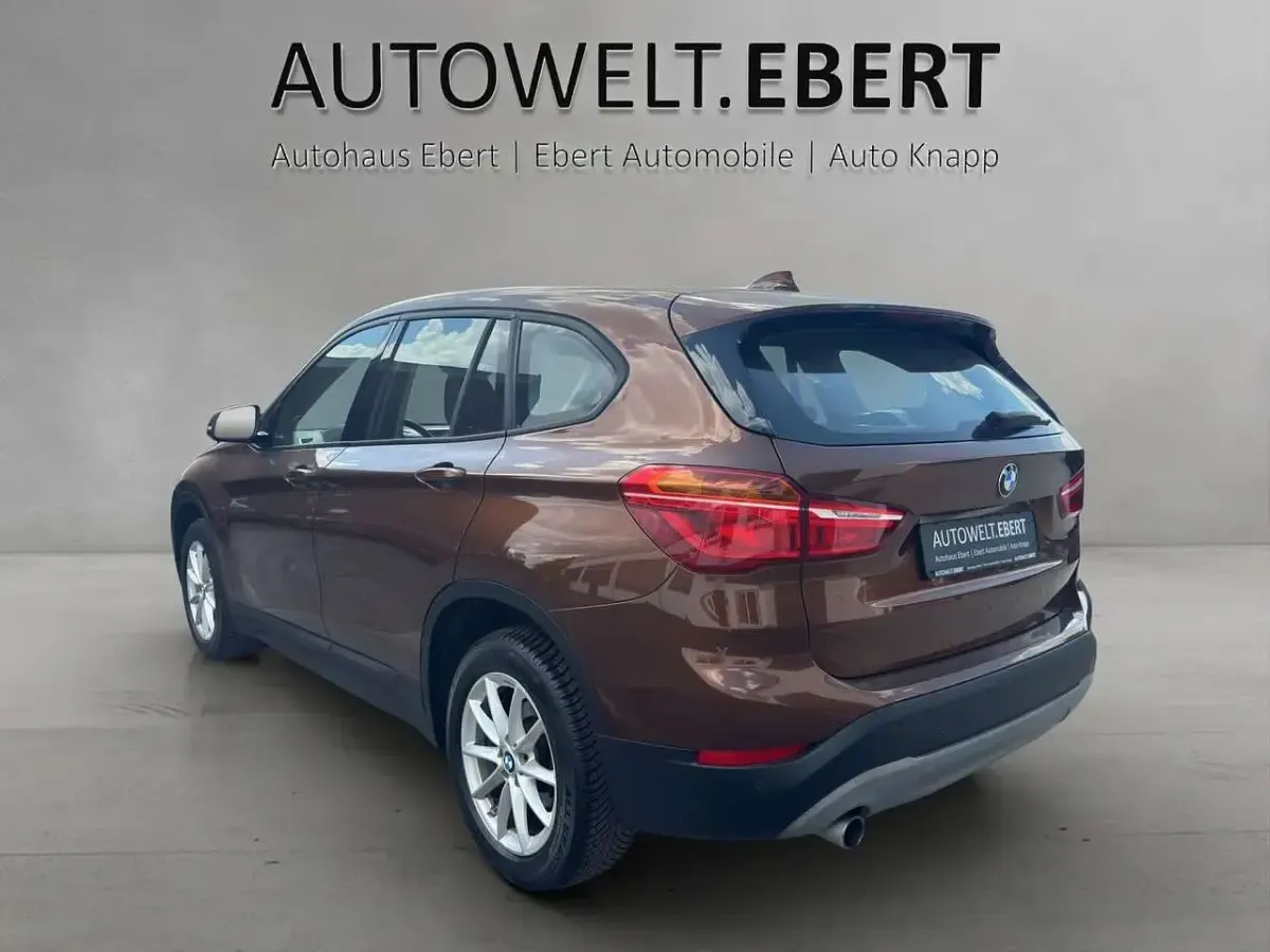 Gebraucht BMW X1 Advantage 136 PS (100 kW) 2016 Kastanienbronze SUV