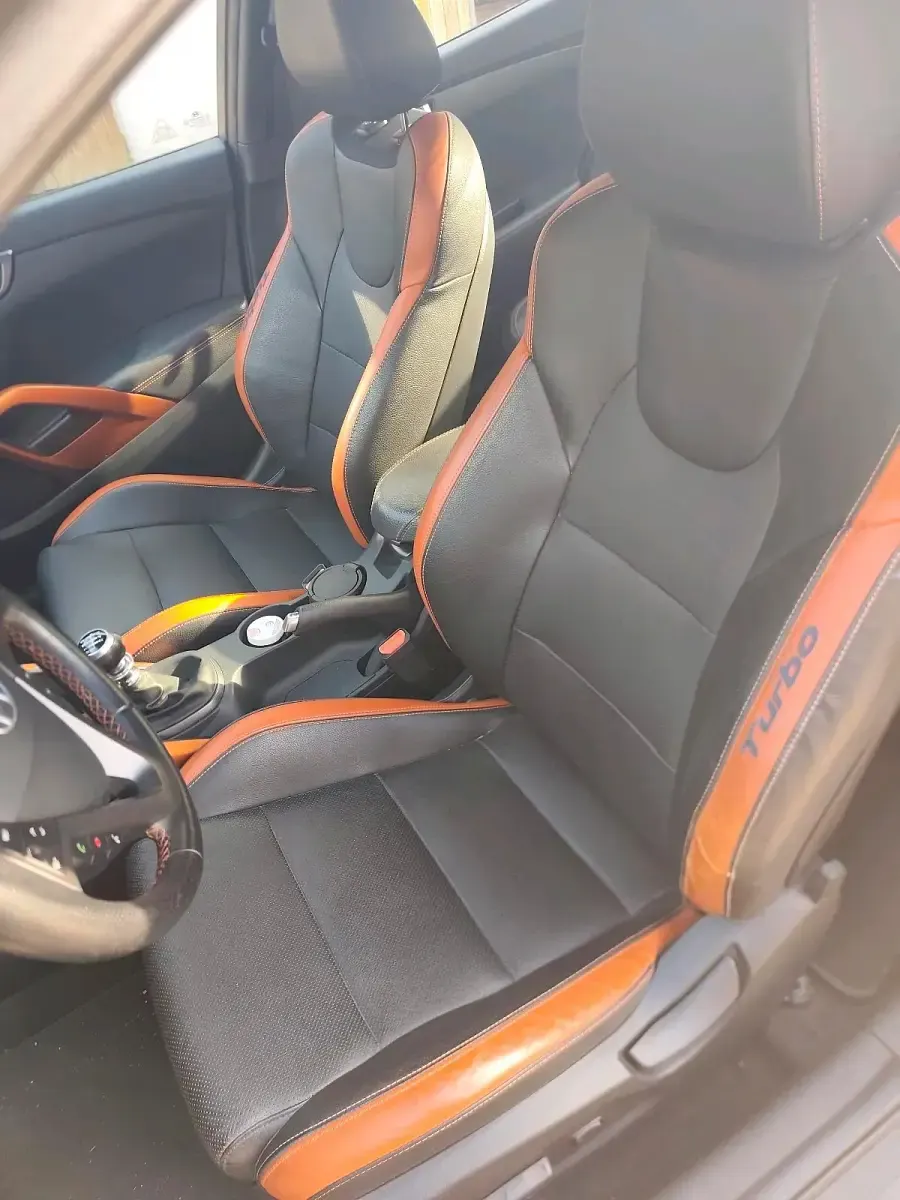 Gebraucht Hyundai Veloster 186 PS (136 kW) 2026 Grau Coupé
