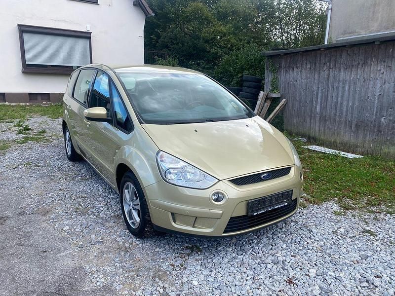 Gebraucht Ford S-MAX S 145 PS (106 kW) 2006 Gold Van / Kleinbus