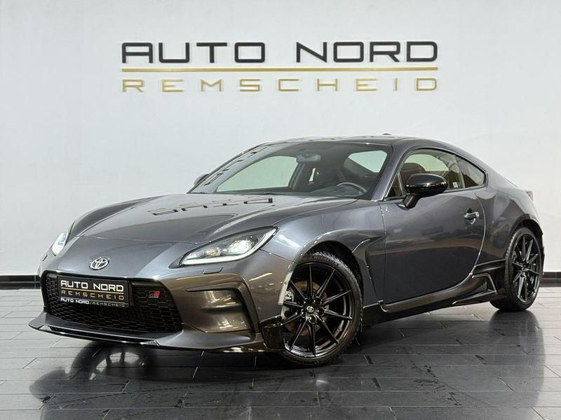 Grau Gebraucht 2023 Toyota GR86 Coupé | 36.490 € (Guter Preis) - Bild 1/4