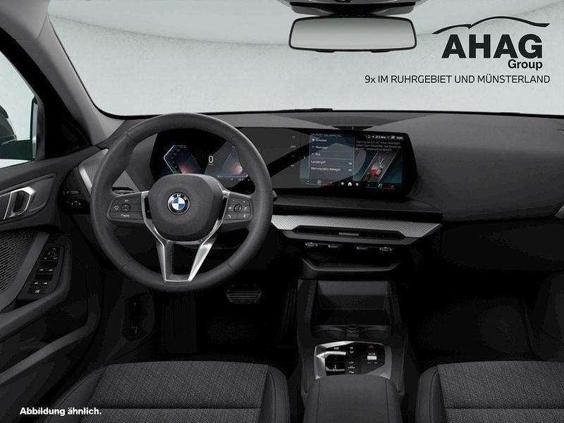 Neu BMW 116 122 PS (89 kW) 2026 Schwarz Kleinwagen