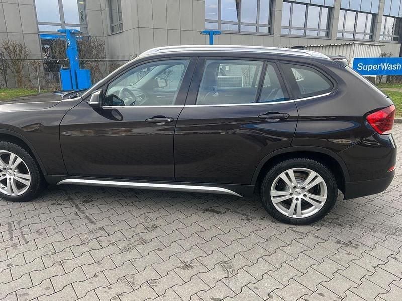 Gebraucht BMW X1 xLine 143 PS (105 kW) 2014 Braun SUV