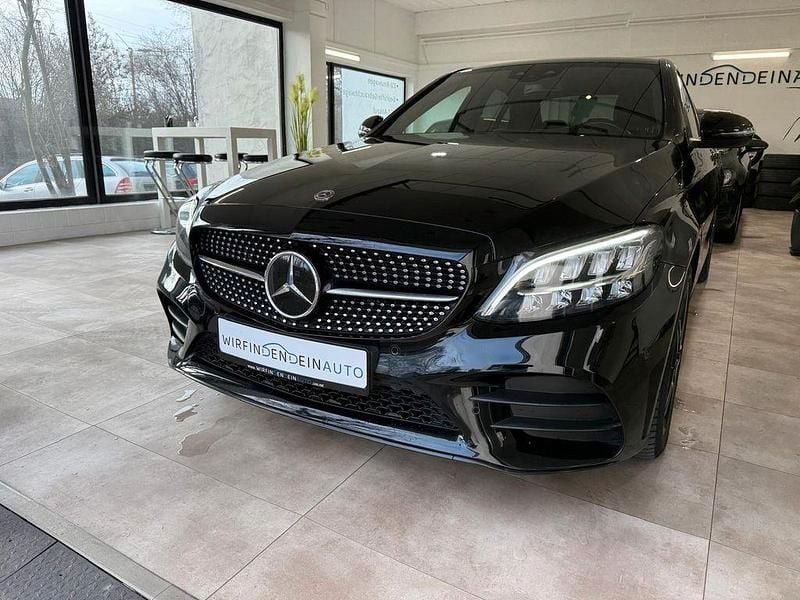 Schwarz Gebraucht 2021 Mercedes C300 AMG Limousine | 29.000 € (Superpreis) - Bild 1/4