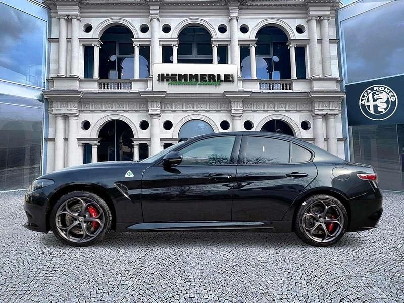 Neu Alfa Romeo Giulia 519 PS (381 kW) 2026 Schwarz Limousine