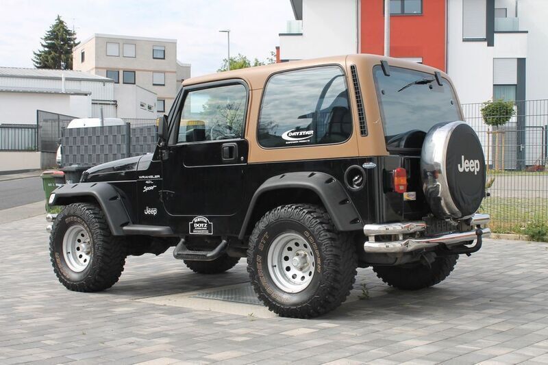 Gebraucht Jeep Wrangler 177 PS (130 kW) 1998 Schwarz SUV