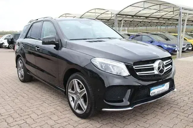 Gebraucht Mercedes GLE350 AMG line 258 PS (189 kW) 2019 Schwarz SUV