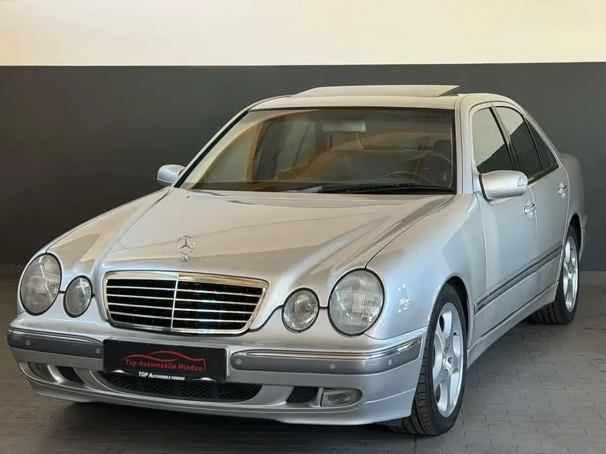 Gebraucht Mercedes E430 Elegance 279 PS (205 kW) 2000 Silber Limousine