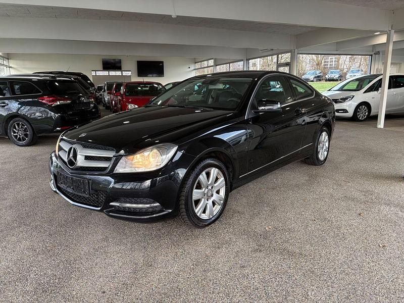 Gebraucht Mercedes C220 170 PS (125 kW) 2011 Schwarz