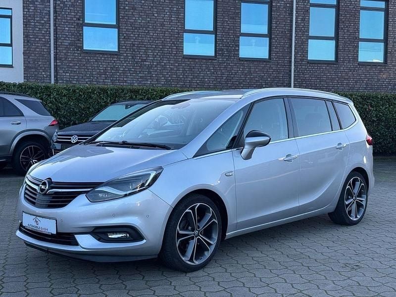 Gebraucht Opel Zafira Tourer Business Innovation 170 PS (125 kW) 2017 Silber Van / Kleinbus