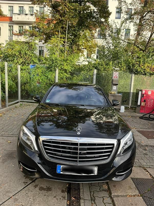 Schwarz Gebraucht 2015 Mercedes S350 Limousine | 26.000 € (Teuer) - Bild 1/4