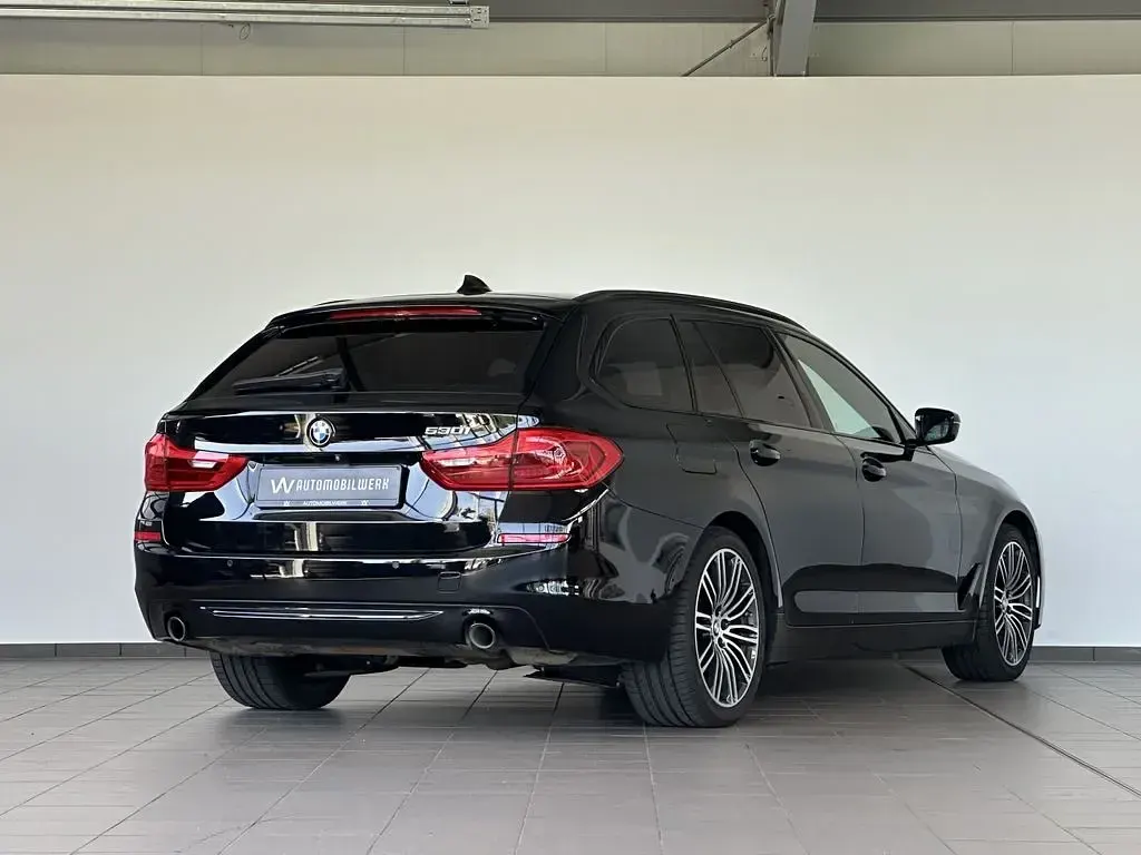 Gebraucht BMW 530 Sport Line 252 PS (185 kW) 2019 Schwarz Limousine