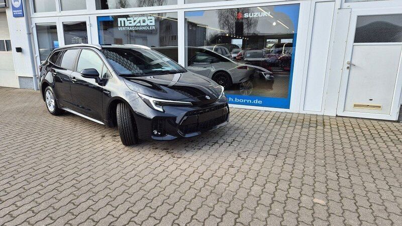 Schwarz Neu 2025 Suzuki Swace Comfort+ Limousine | 31.990 € - Bild 1/4