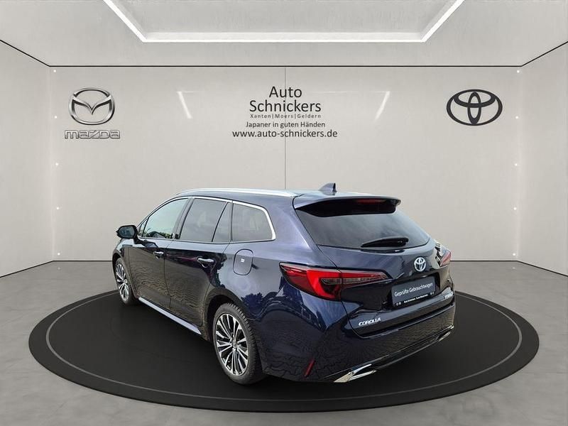 Gebraucht Toyota Corolla Hybrid Team 140 PS (102 kW) 2023 Blau Limousine