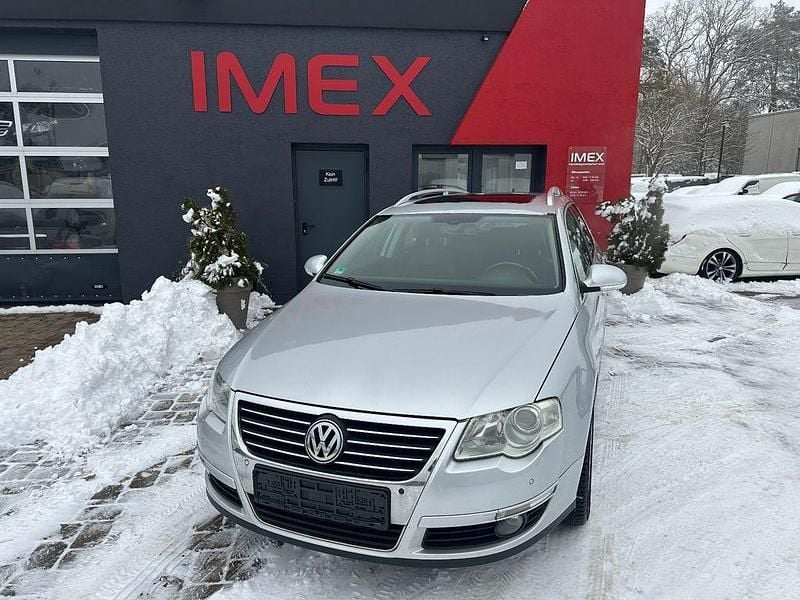 Silber Gebraucht 2007 VW Passat Highline Kombi | 2.390 € (Guter Preis) - Bild 1/4