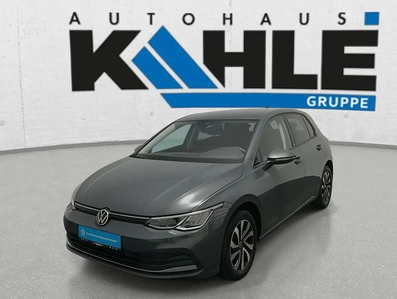 Grau Gebraucht 2022 VW Golf VIII Active Limousine | 20.490 € (Guter Preis) - Bild 1/4
