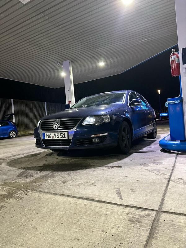 Gebraucht VW Passat 150 PS (110 kW) 2006 Blau Limousine