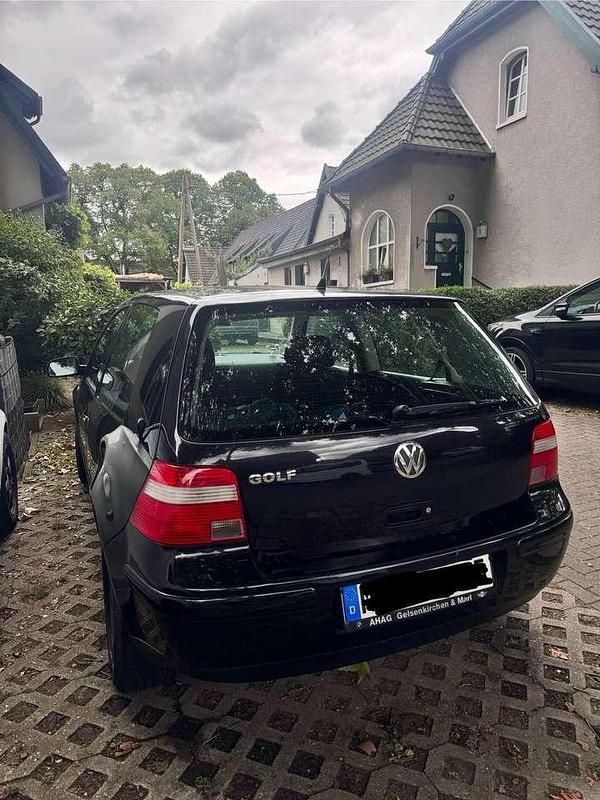 Gebraucht 2003 VW Golf IV Pacific Limousine | 1.750 € (Fairer Preis) - Bild 1/4