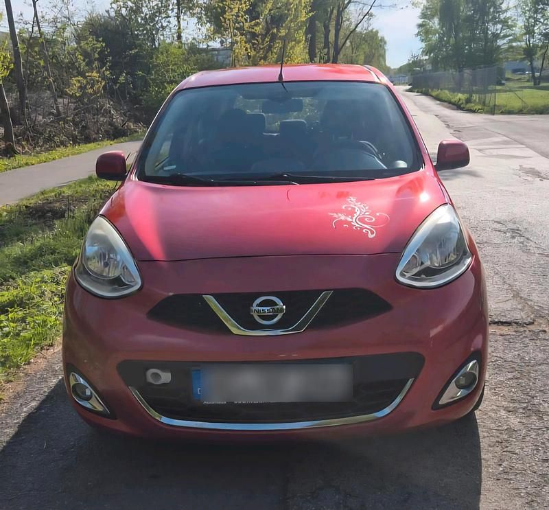 Rot Gebraucht 2015 Nissan Micra Kleinwagen | 4.800 € (Fairer Preis) - Bild 1/4