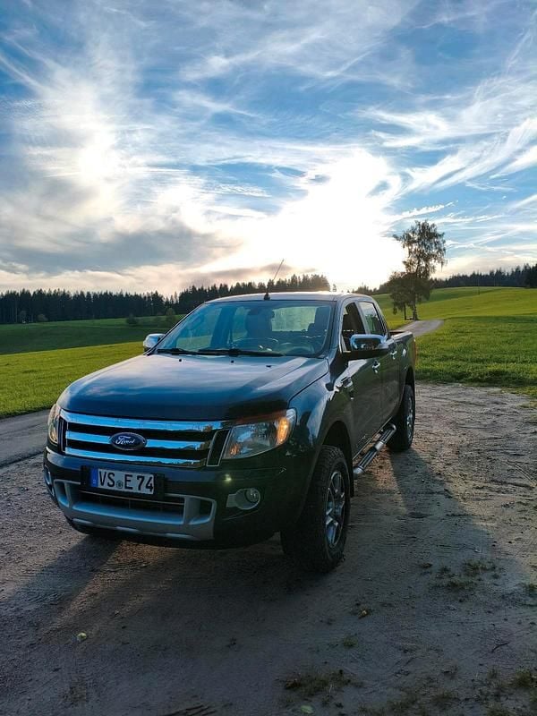 Grau Gebraucht 2013 Ford Ranger Limited Abholung | 11.999 € (Guter Preis) - Bild 1/4