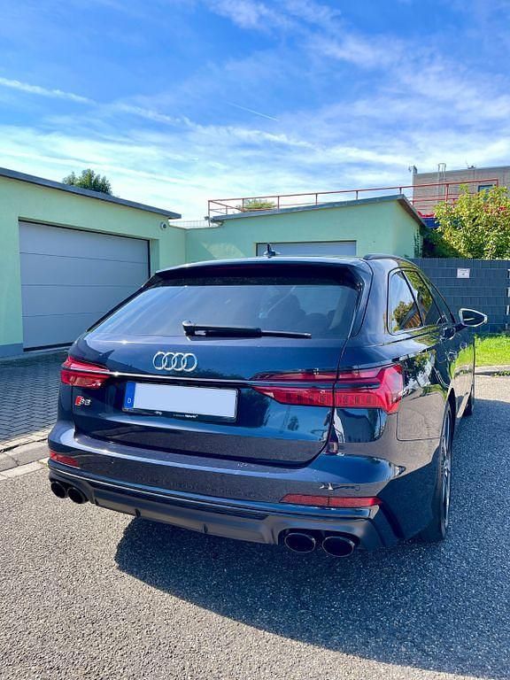 Gebraucht Audi S6 Ambiente 349 PS (256 kW) 2020 Blau Kombi