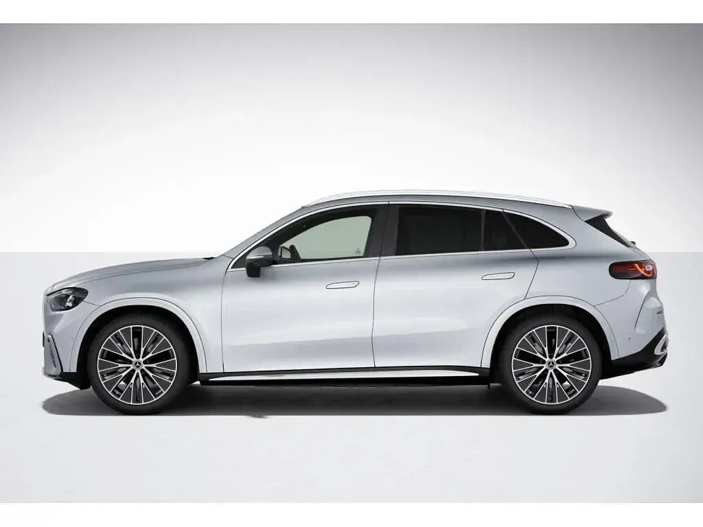 Gebraucht Mercedes GLC400d AMG 359 kW (489 PS) 2026 Metalliclack hightechsilber SUV