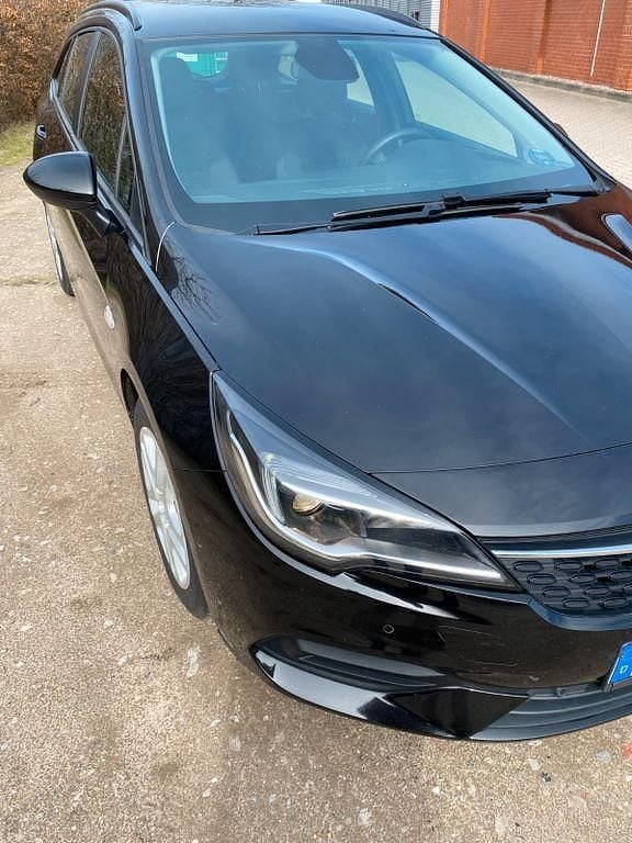 Gebraucht Opel Astra Edition 122 PS (89 kW) 2020 Schwarz Kombi