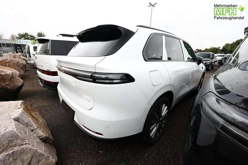 Neu Leapmotor C10 219 kW (299 PS) 2026 Pearly white SUV