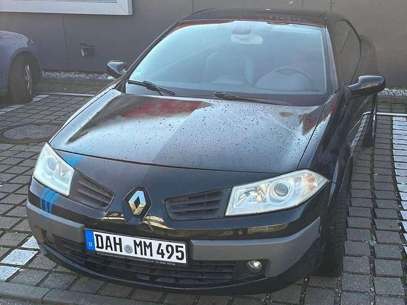 Schwarz Gebraucht 2007 Renault Mégane Cabriolet Dynamique Cabrio | 2.000 € (Fairer Preis) - Bild 1/4