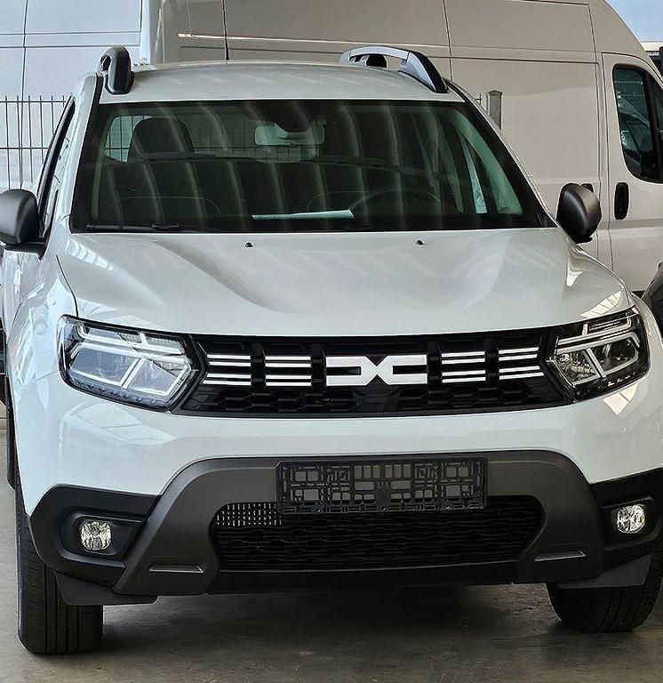 Gebraucht Dacia Duster Journey 101 PS (74 kW) 2024 Weiß SUV