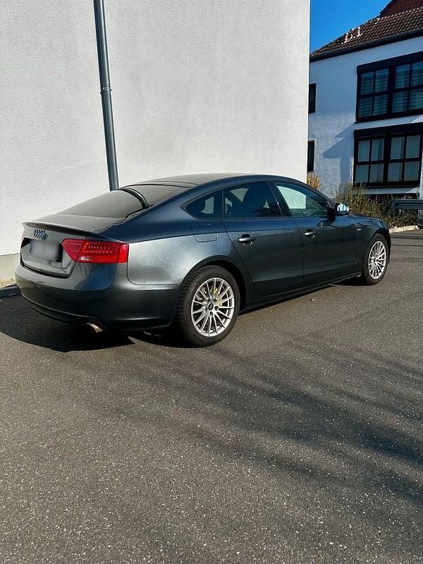 Gebraucht Audi A5 Basis 211 PS (155 kW) 2012 Grau Coupé