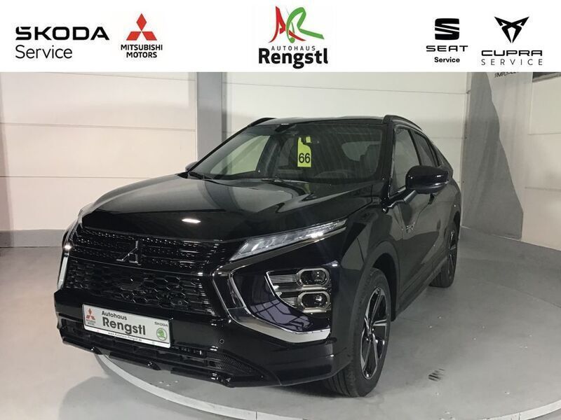 Schwarz Gebraucht 2022 Mitsubishi Eclipse Cross Top SUV | 31.990 € (Teuer) - Bild 1/4