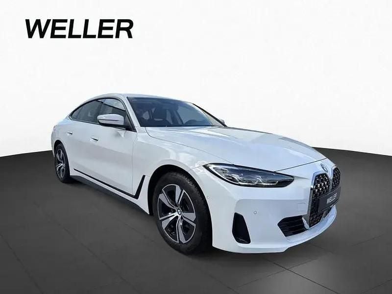 Używany BMW 420 Efficient Dynamics 184 KM (135 kW) 2022 Biały Coupe