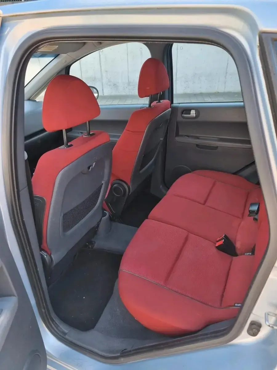 Gebraucht Mitsubishi Colt 110 PS (80 kW) 2004 Silber Kleinwagen