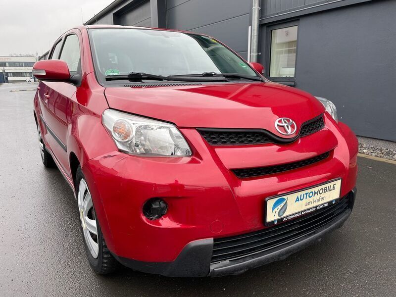 Rot Gebraucht 2009 Toyota Urban Cruiser SUV | 4.490 € (Guter Preis) - Bild 1/4
