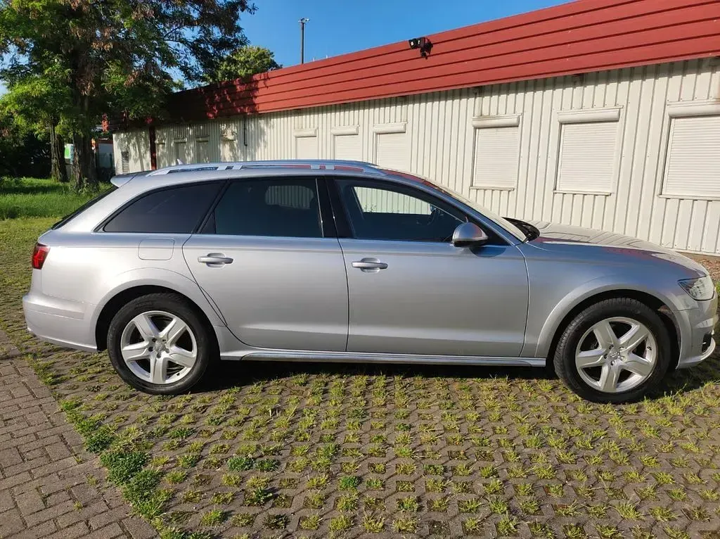 Gebraucht Audi A6 Allroad Ambiente 190 PS (139 kW) 2018 Silber Kombi
